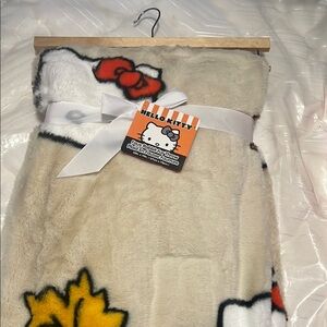 Hello Kitty Fall Leaves Plush Faux Rabbit Fur Blanket